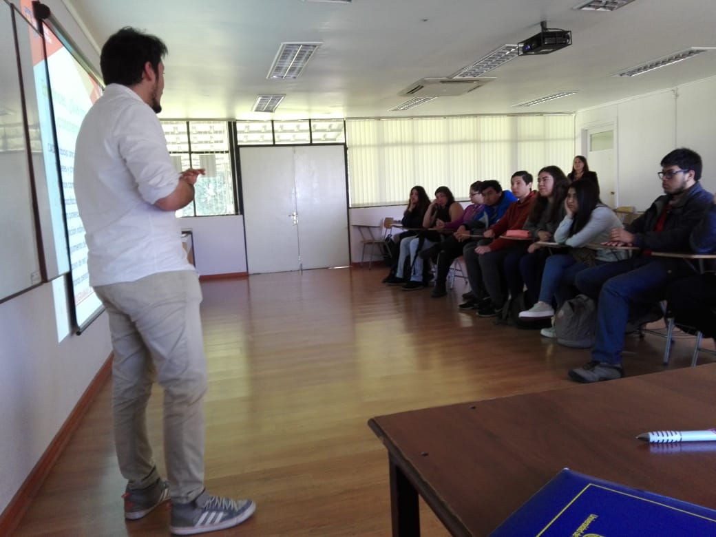 En campus Chillán se realizó encuentro del CADE con Ingeniería comercial