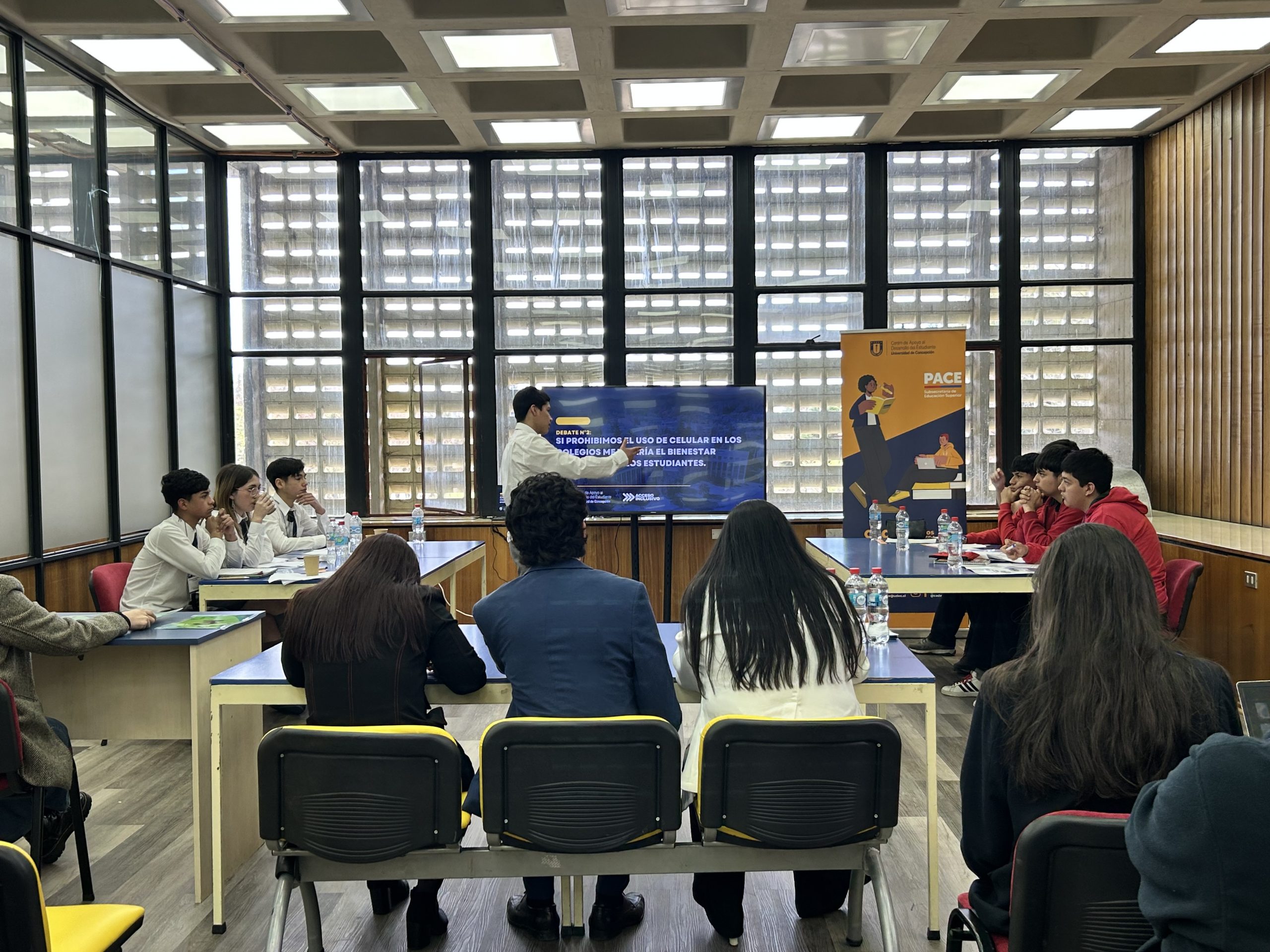 Segundo Torneo de Debates PACE UdeC promueve pensamiento crítico y participación estudiantil