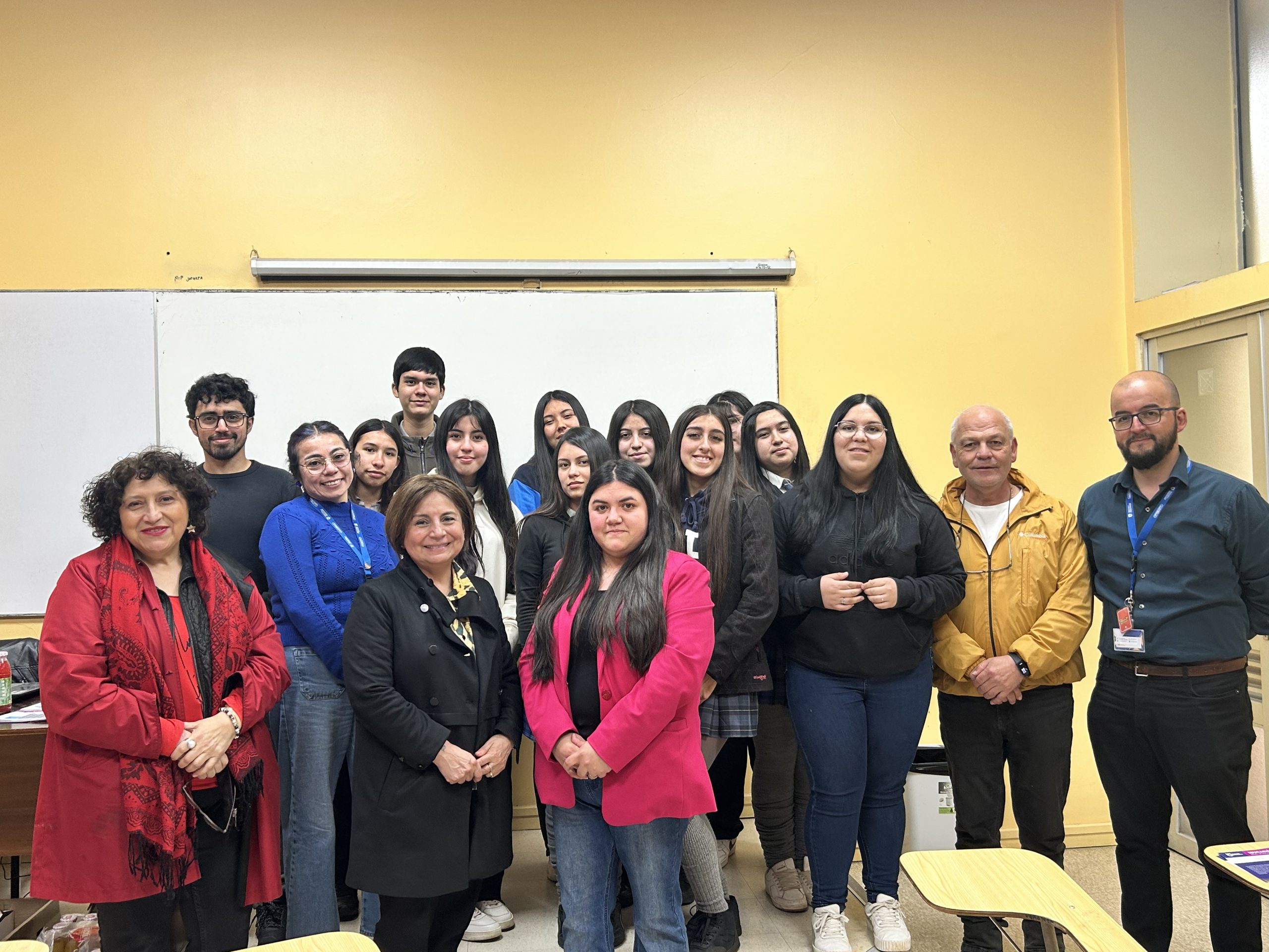 Estudiantes PACE del Biobío vivieron jornada de exploración vocacional pedagógica en el Campus Los Ángeles UdeC
